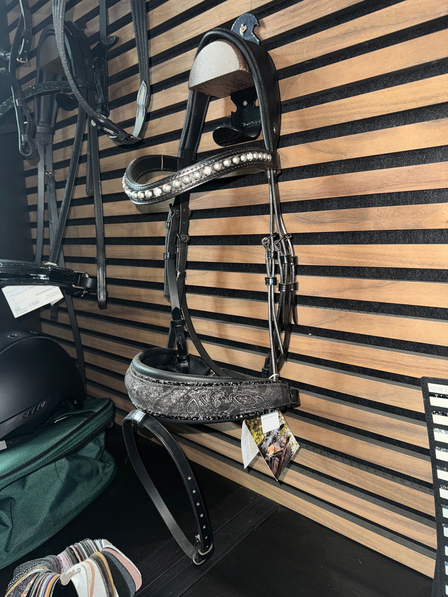 Otto Schumacher Trense Tokio Gr. 2 - Backenstücke Gr. 1 schwarze Beschläge